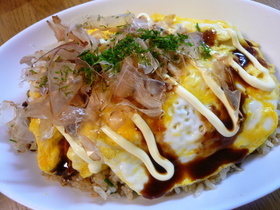 みんな大好き☆お好み焼き炒飯オムライス風