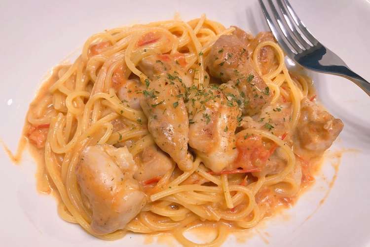 簡単濃厚 チキンのトマトクリームパスタ レシピ 作り方 By さゆ飯 クックパッド 簡単おいしいみんなのレシピが352万品