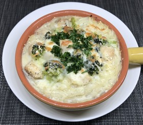 簡単☆乾燥こんにゃくパスタでグラタン