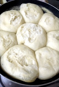 フライパンで作る簡単塩パン