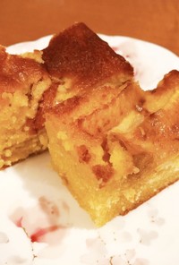 黄桃のアーモンドケーキ