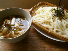 秋!きのこと鶏のつけ汁*ざるうどん♪