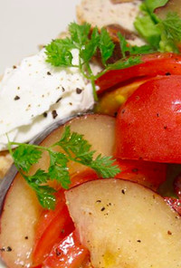 低糖質”トマトとプラムの太陽サラダ”