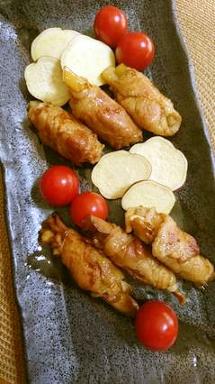 豚薄切り肉で「かさまし肉ロール」