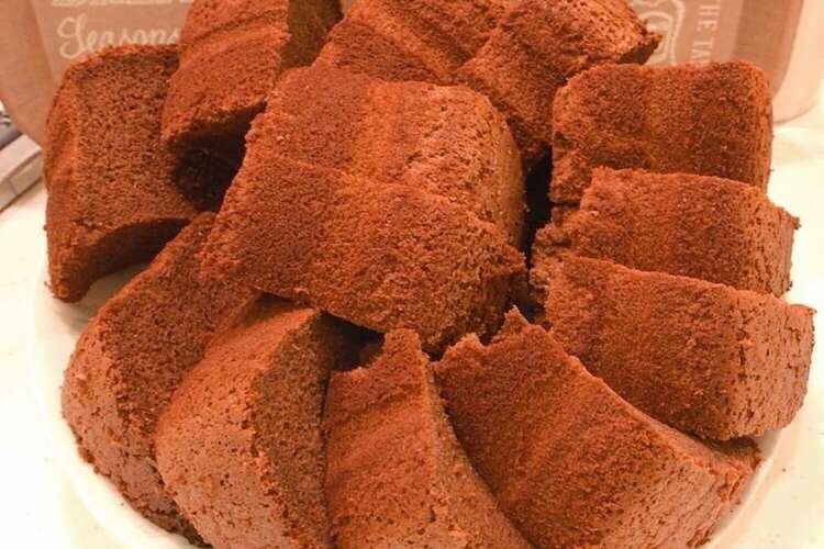 ジプロックで簡単 チョコシフォンケーキ レシピ 作り方 By クックまいななパパ クックパッド 簡単おいしいみんなのレシピが350万品