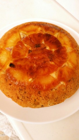 パイナップルとバナナのしっとりケーキ
