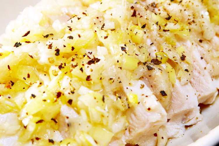 ゆで鶏で作る 柔らか鶏むね肉のねぎ塩だれ レシピ 作り方 By ほっこり の クックパッド 簡単おいしいみんなのレシピが360万品