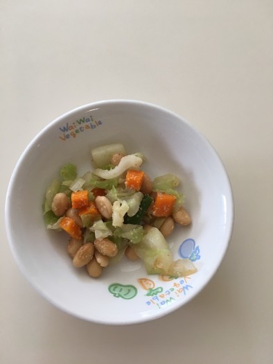【保育園給食】簡単☆大豆と野菜のごま和えの写真