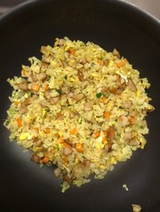 簡単♡鶏ガラでチャーハンの写真