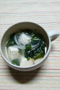 豆腐とわかめ、もやしのスープ(^○^)