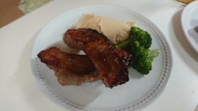 スペアリブのハニーグリル