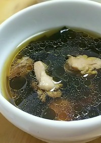ワカメと鶏肉の韓国風スープ