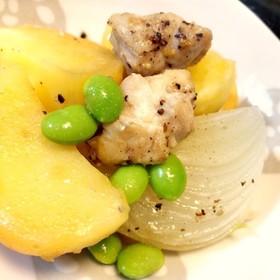 圧力鍋で塩鶏じゃが〜♪