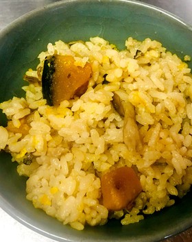 かぼちゃとキノコの炊き込みご飯