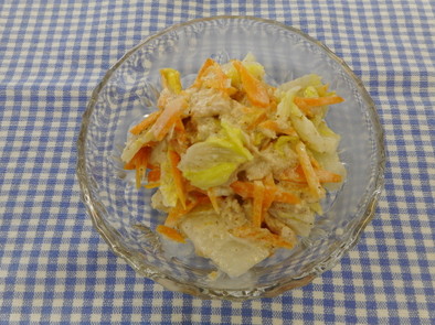 白菜とツナのゴママヨサラダの写真