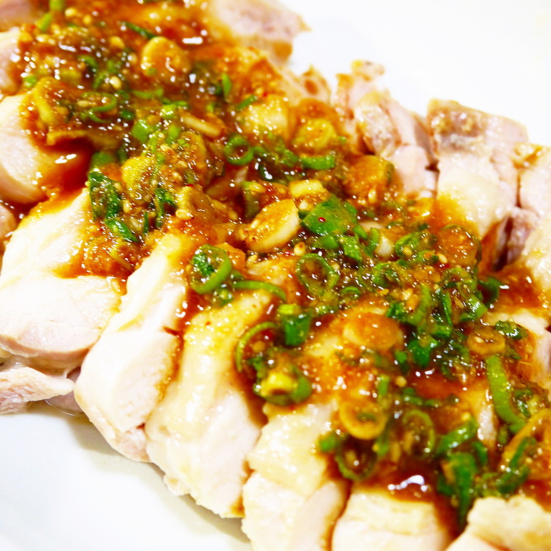 ゆで鶏で作る☆ぷりぷり鶏もも肉のよだれ鶏 レシピ・作り方 by ほっこり~の 【クックパッド】 簡単おいしいみんなのレシピが385万品 邱さん手作り台湾よだれ鶏&鶏から揚げ香りソース付き (冷凍もも肉1枚、16個入り) ヨダレ鶏 鶏肉 モモ からあげ 簡単調理 主婦の味方 味付き 衣付き 簡単 お取り寄せ 惣菜 おかず お弁当 美味しい おつまみ プロの味 送料無料 口水雞 塩水雞 棒々鶏 サラダチキン