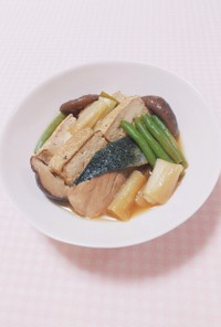 ヘルシー❀ぶりと焼豆腐の煮物