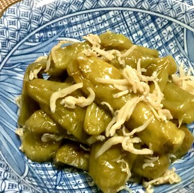 獅子唐とチリメンジャコのゴマ風味炒め煮
