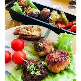 簡単夜食つくねと弁当に椎茸肉詰めと肉茄子