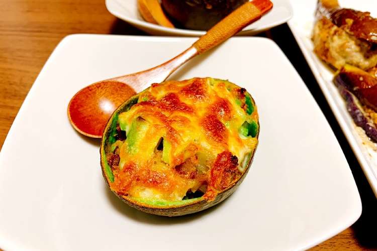 アボカドグラタン コロッケのリメイク レシピ 作り方 By 男子日常料理日記 クックパッド 簡単おいしいみんなのレシピが350万品