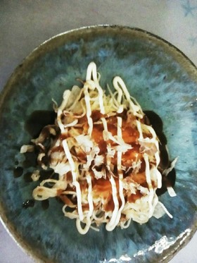 余ったそうめんでお好み焼き!