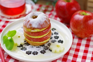 りんごスタックパンケーキの写真