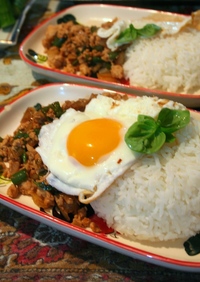 簡単アジア飯☆バジル炒めご飯”ガパオ”