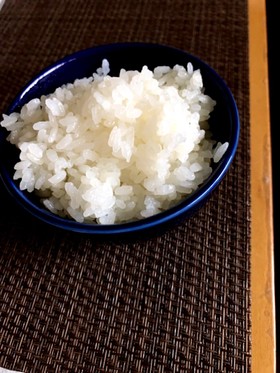 冷めても古いお米でも艶ピカ!ご飯