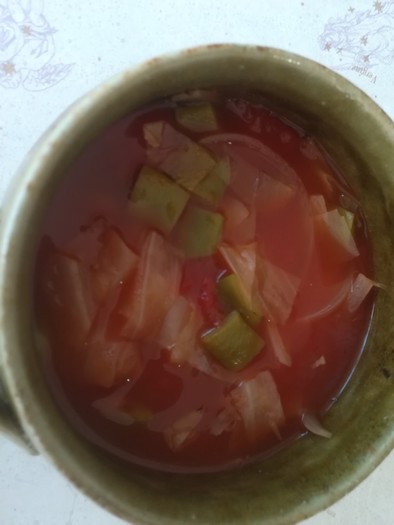 インゲンのトマトスープの写真