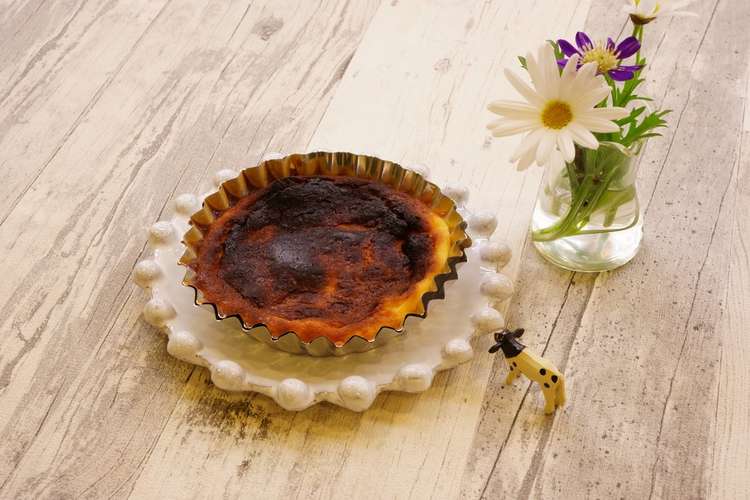 バスク風チーズケーキ レシピ 作り方 By 雪印メグミルク クックパッド 簡単おいしいみんなのレシピが353万品