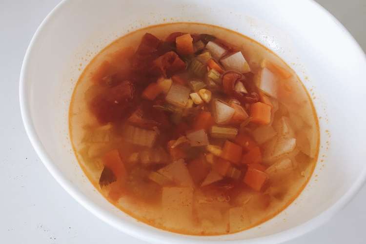 セロリが決め手 無化調ダイエットスープ レシピ 作り方 By りとるみい５５５ クックパッド 簡単おいしいみんなのレシピが374万品