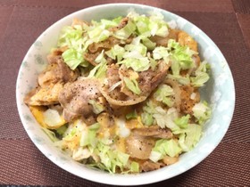 豚タマ丼レタスミックス!(^^)!