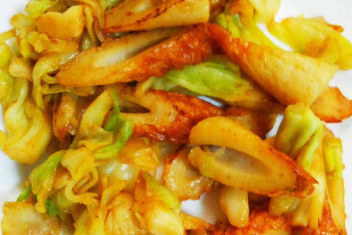 お弁当に 冷凍キャベツと竹輪カレー味 レシピ 作り方 By そのまままあこ クックパッド 簡単おいしいみんなのレシピが379万品