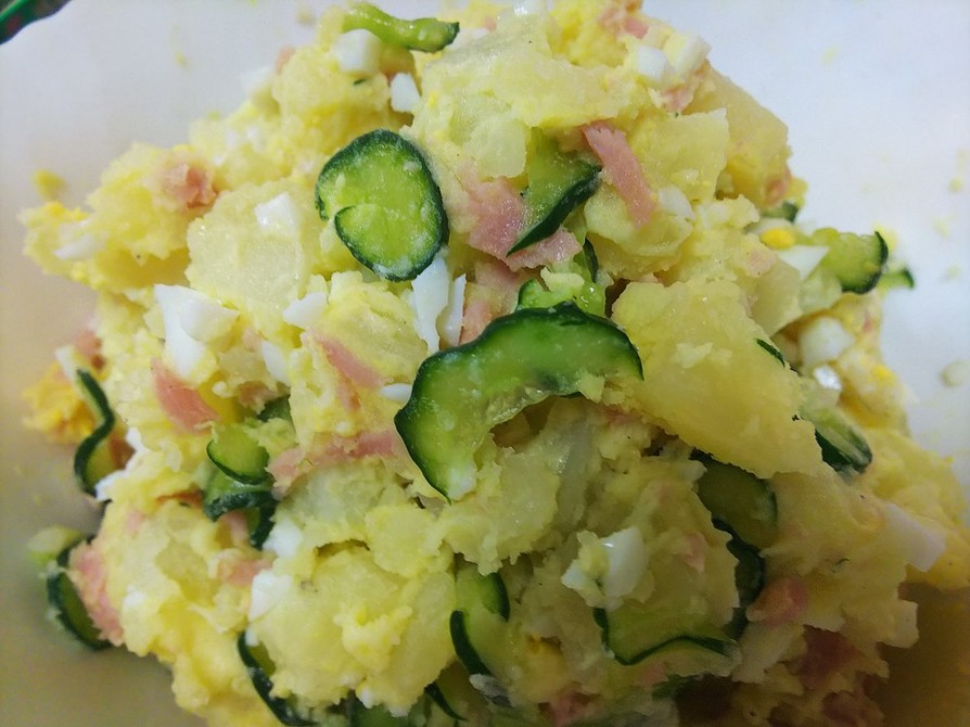 簡単美味・胡瓜とハムと卵のポテトサラダの画像