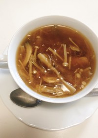 きのこたっぷりフカヒレ風中華スープ