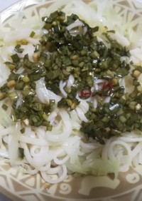 にらソースで冷やしうどん