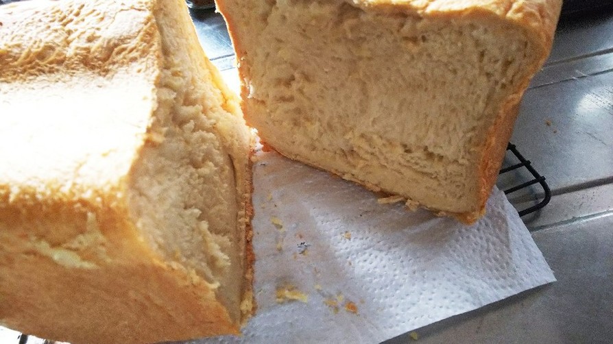 ホームベーカリーで簡単黒糖食パンの画像