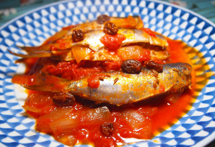 スペイン風♪レーズン入りイワシのトマト煮の画像
