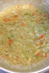 ［離乳食中期〜］大人の取り分け野菜スープ