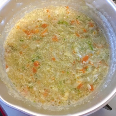 ［離乳食中期〜］大人の取り分け野菜スープの写真