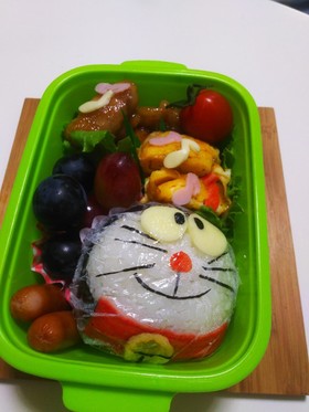 簡単、おにぎりドラえもんキャラ弁