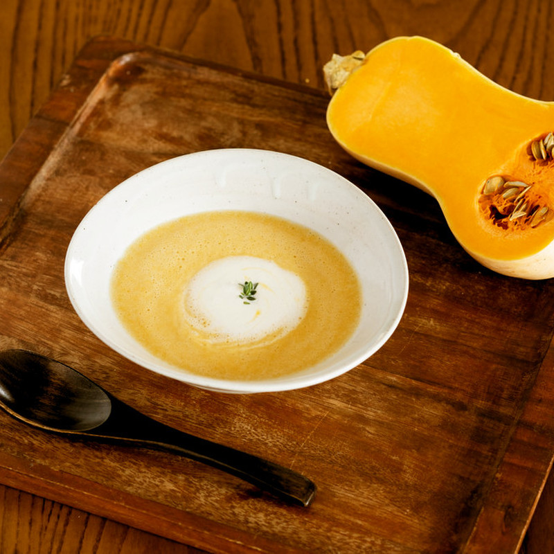 スパイス入りバターナッツスカッシュスープのレシピ