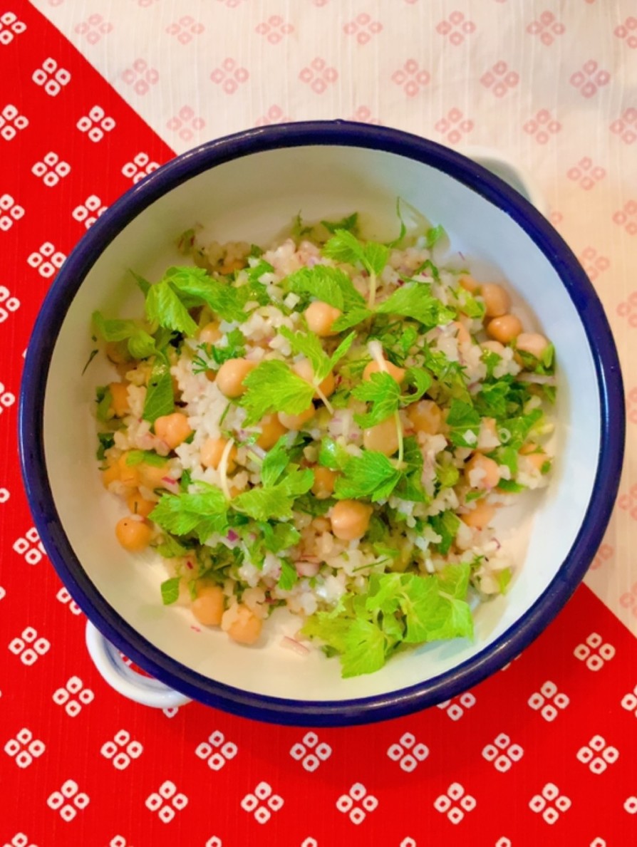 ひよこ豆とお米のサラダの画像