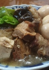 牛バラかたまり肉の肉豆腐