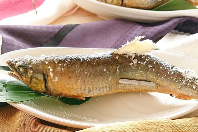 子持ち鮎の塩焼き レシピ 作り方 By Raacoco クックパッド 簡単おいしいみんなのレシピが353万品