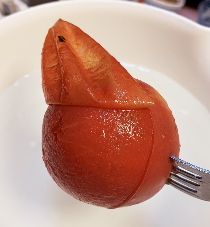 ズボラ！簡単！トマトの皮剥き　湯沸不要の画像
