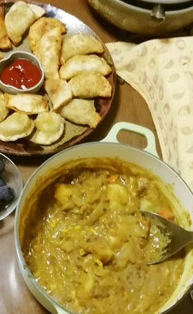 インドサモサと豆カレー