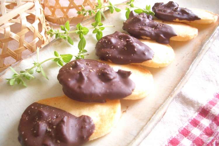 ナッツ入りチョコせんべい レシピ 作り方 By ことこととん クックパッド 簡単おいしいみんなのレシピが356万品