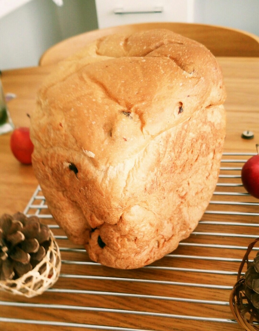 HB☆瑞々しい黒糖レーズン食パンの画像