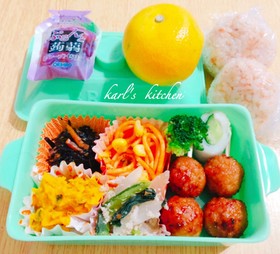 簡単つくね小松菜玉ねぎそぼろ炒め弁当覚書